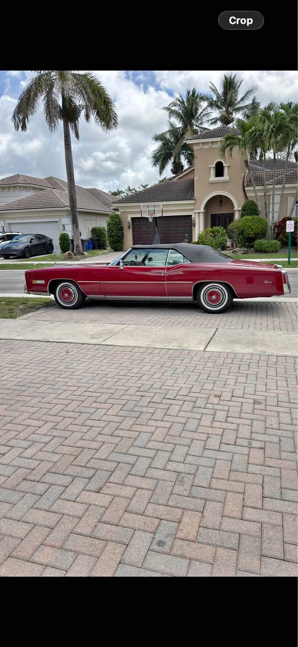 1975 Cadillac Eldorado - 2 doors convertible