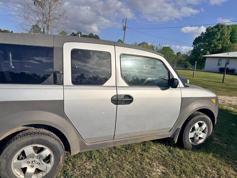 2005 Honda Element