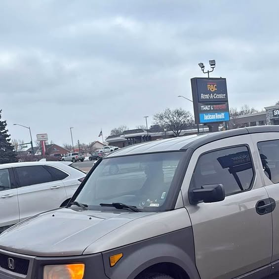 2003 Honda Element - EX Sport Utility 4D