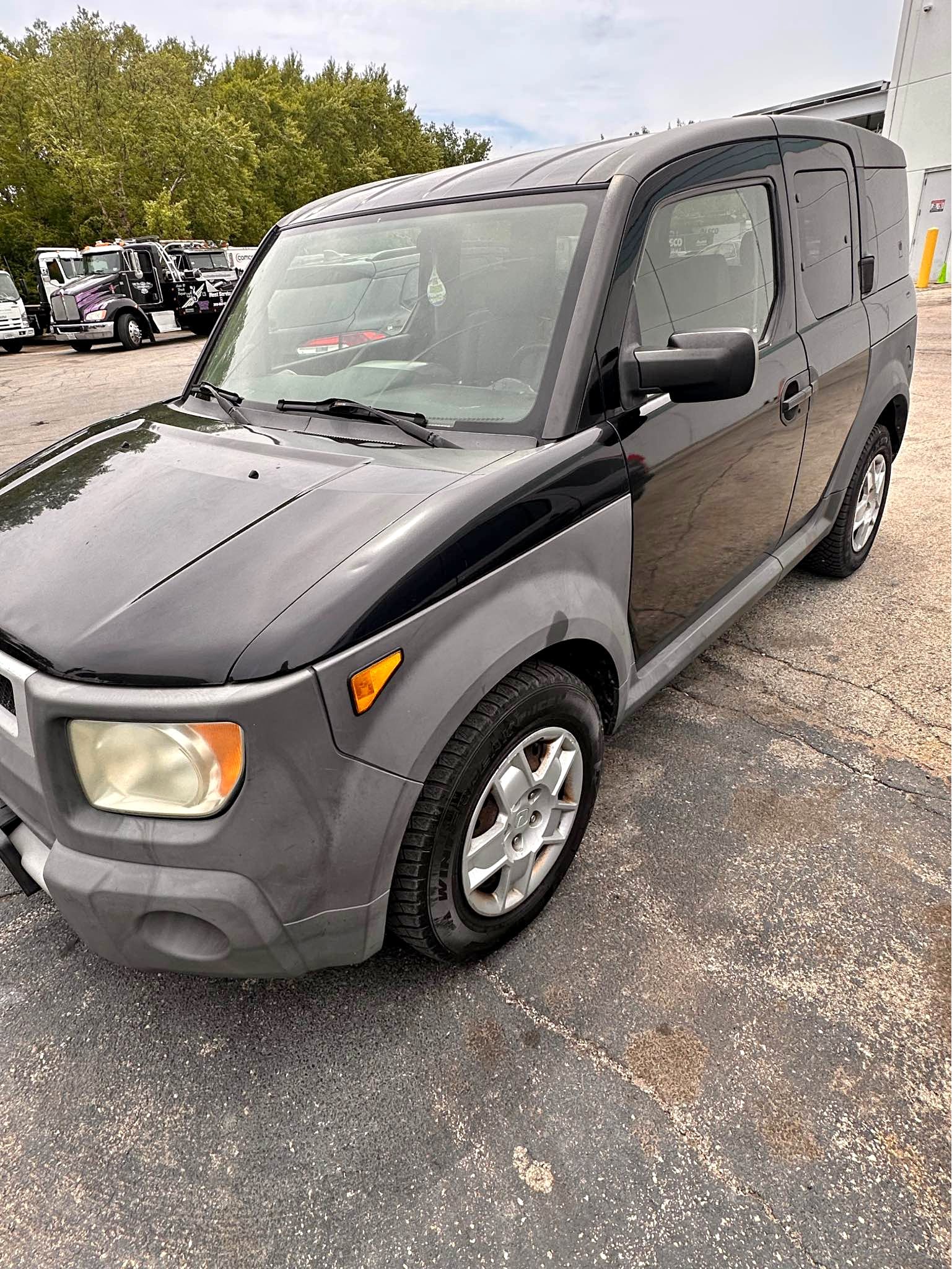 2005 Honda Element - DX Sport Utility 4D