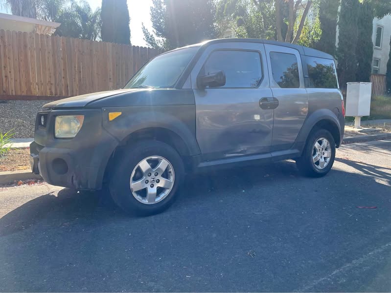 2005 Honda Element - EX Sport Utility 4D