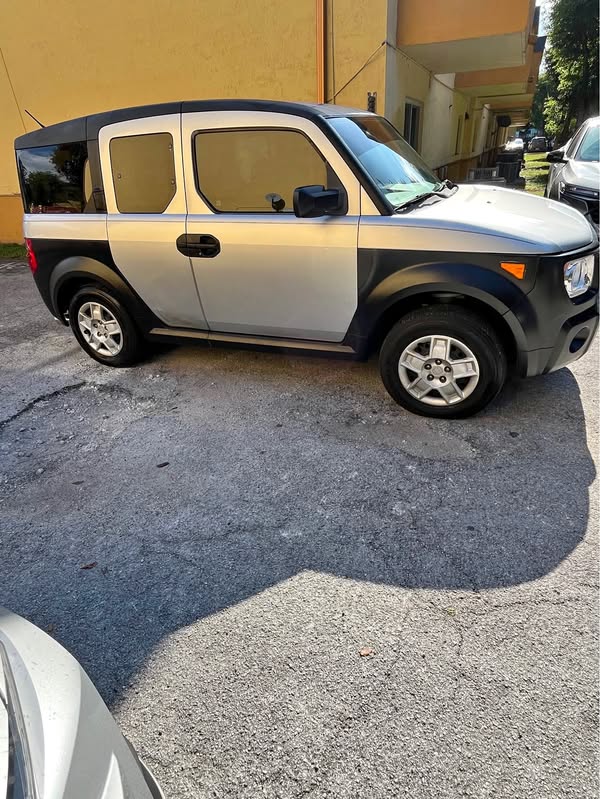 2006 Honda Element - DX Sport Utility 4D