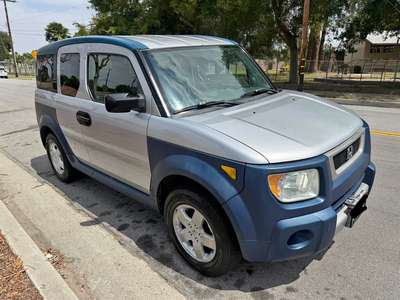 2005 Honda Element