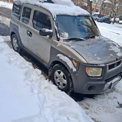 2004 Honda Element - EX Sport Utility 4D
