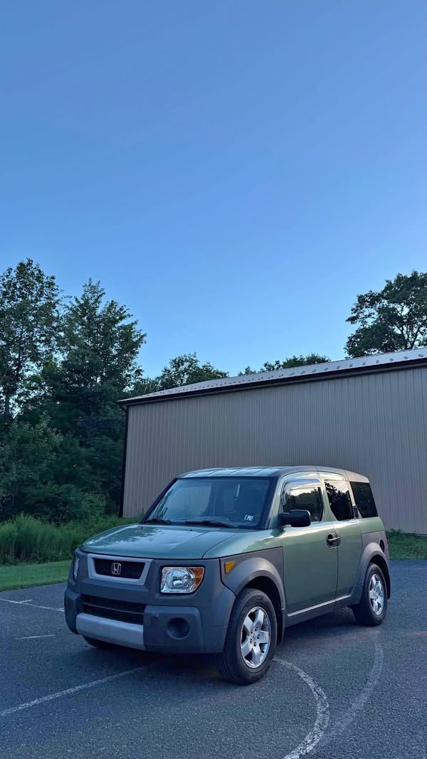 2004 Honda Element - EX Sport Utility 4D