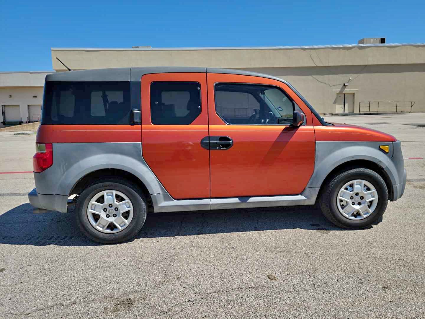 2005 Honda Element - DX Sport Utility 4D