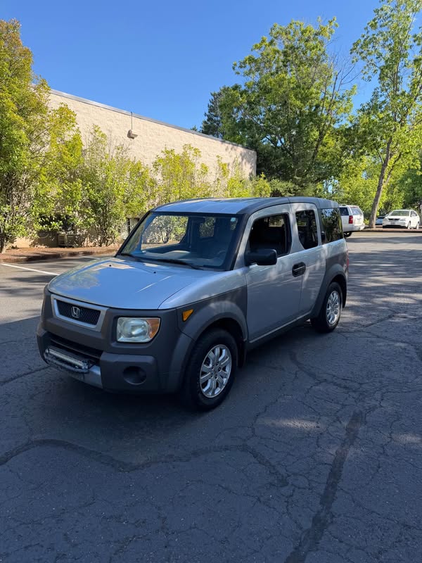 2003 Honda Element - LX Sport Utility 4D