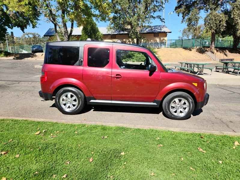 2006  Honda element   Clean -  title