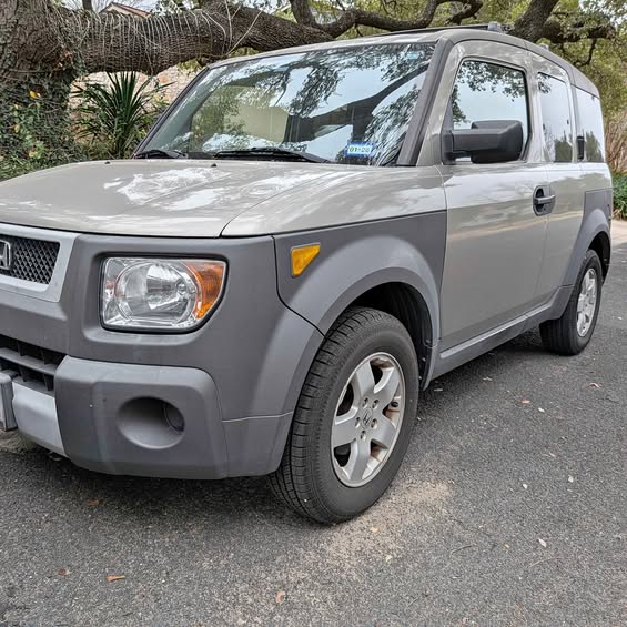 2005 Honda Element