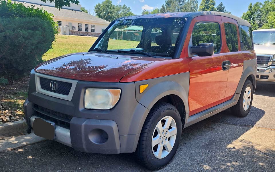 2005 Honda Element - LX Sport Utility 4D