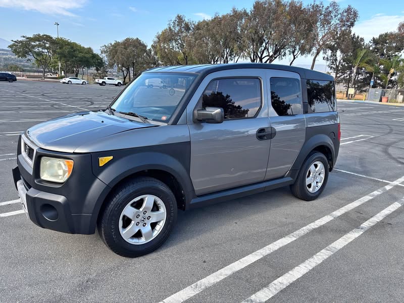 2005 Honda Element - LX Sport Utility 4D