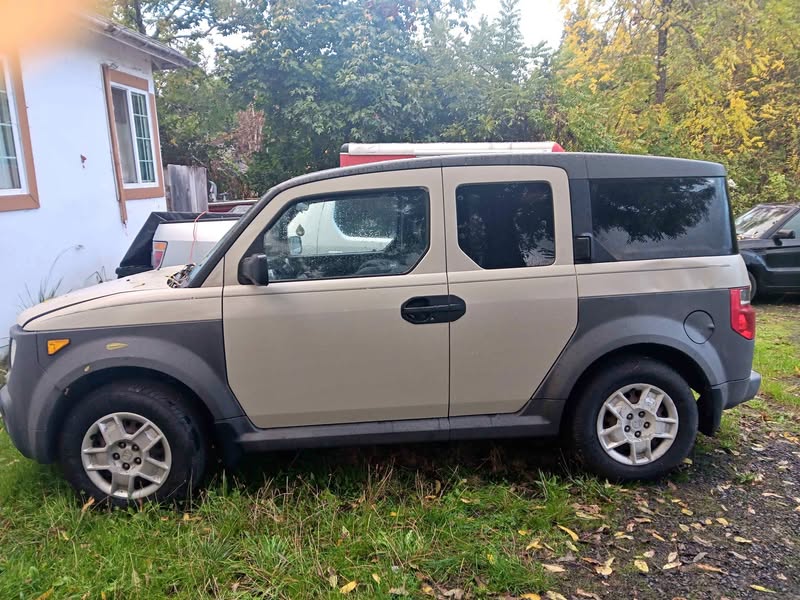 2005 Honda Element - DX Sport Utility 4D