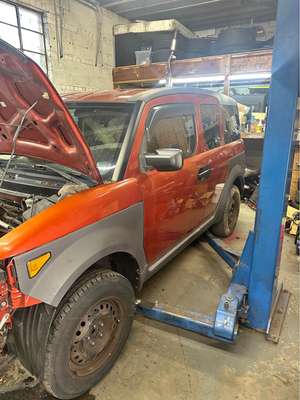 2005 Honda Element - EX Sport Utility 4D