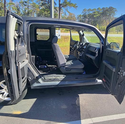 2006 Honda Element - DX Sport Utility 4D