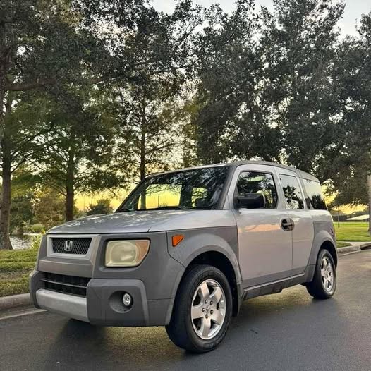2003 Honda Element