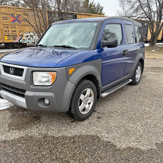 2004 Honda Element - EX Sport Utility 4D