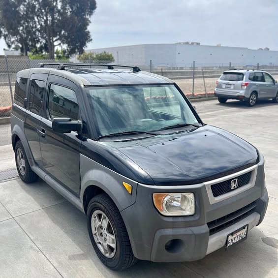 2005 Honda Element