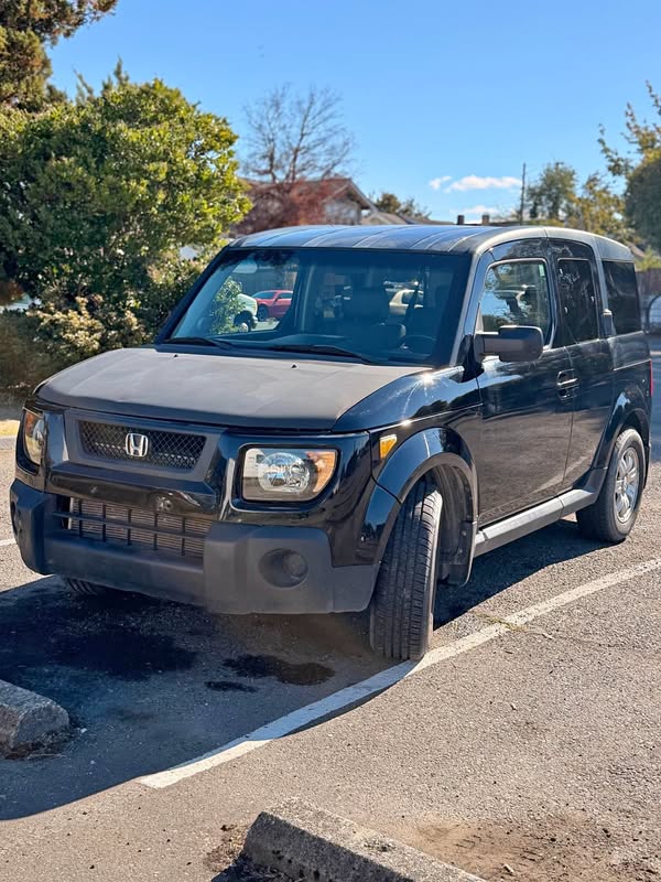 2006 Honda Element - LX Sport Utility 4D