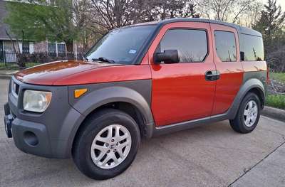 2004 Honda Element - EX Sport Utility 4D