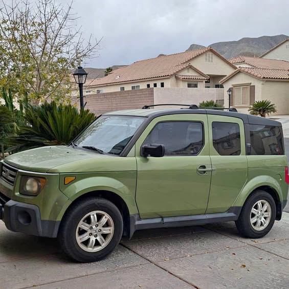 2008 Honda Element - EX Sport Utility 4D