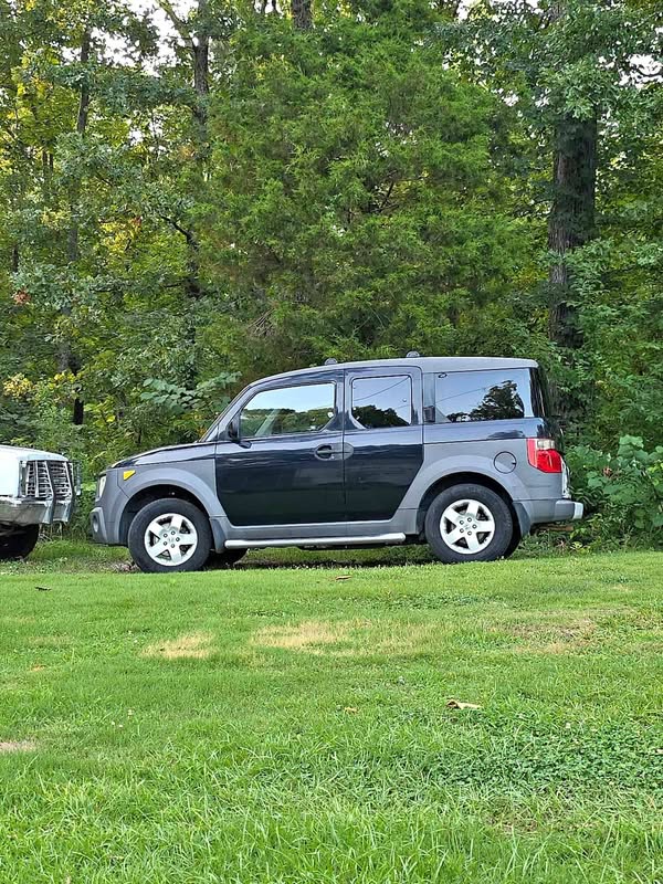 2004 Honda Element