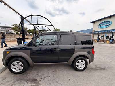 2004 Honda Element - EX Sport Utility 4D