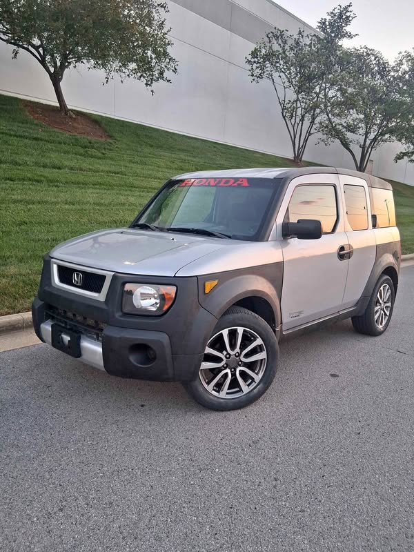 2003 Honda Element - EX Sport Utility 4D