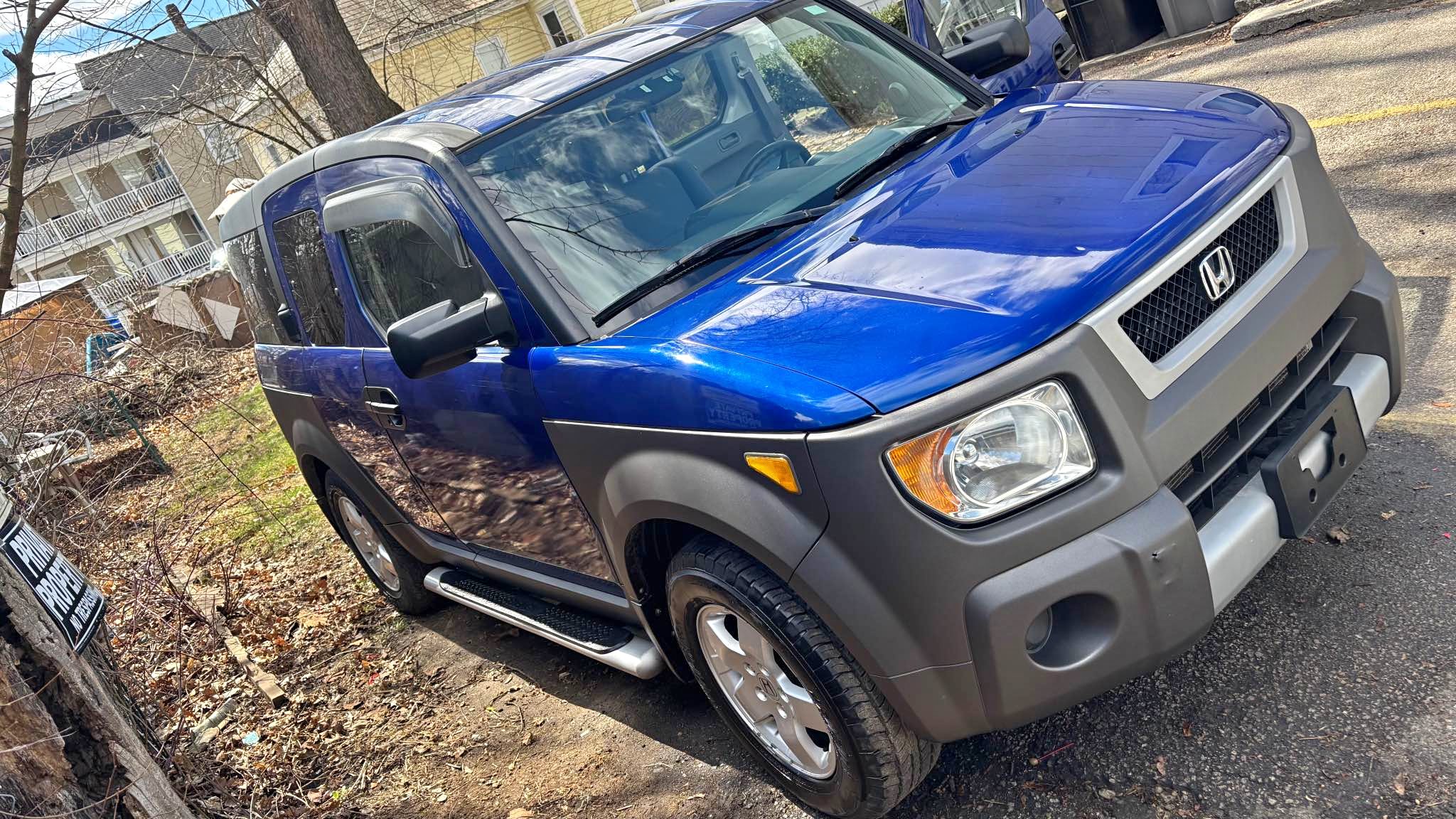 2004 Honda Element - EX Sport Utility 4D