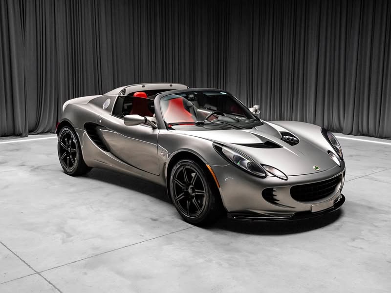 2005 Lotus Elise
