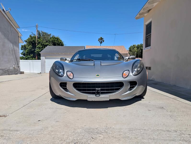 2005 Lotus Elise - Coupe 2D