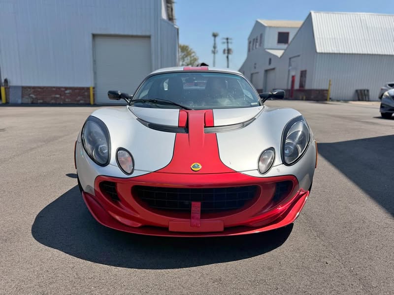 2005 Lotus Elise - Coupe 2D