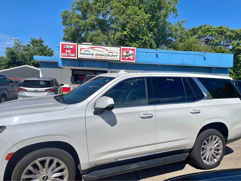 2021 Cadillac Escalade - Premium Luxury Sport Utility 4D