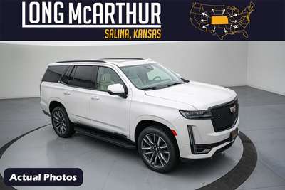 2023 Cadillac Escalade Sport Platinum 4WD Sunroof...