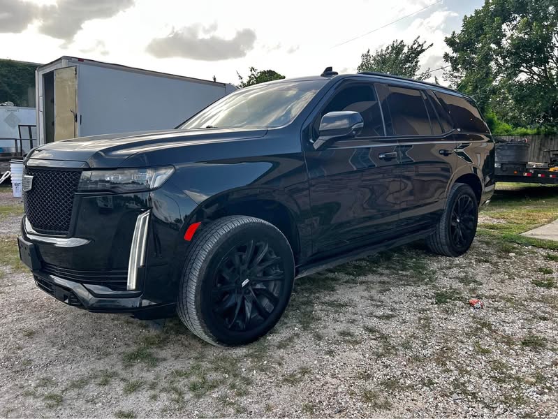 2021 Cadillac Escalade - Platinum Edition Sport Utility 4D