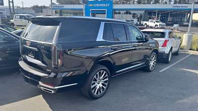 2025 Cadillac Escalade - Prem Luxury Platinum Sport Utility 4D