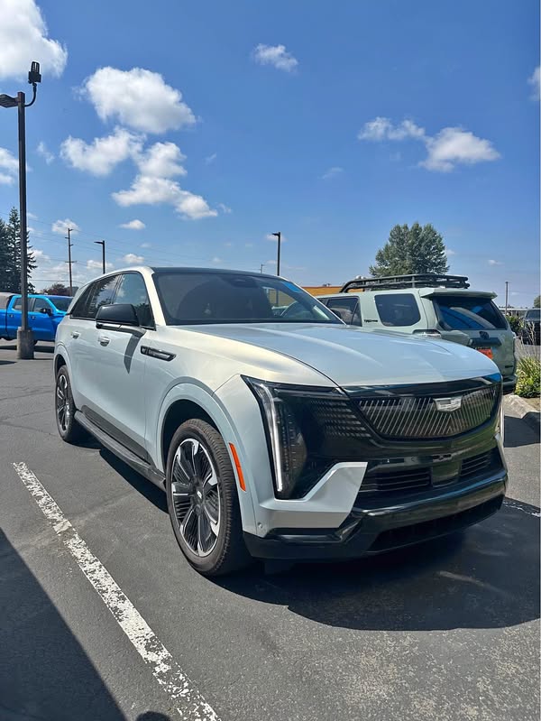 2025 Cadillac Escalade - Sport SUV 4D