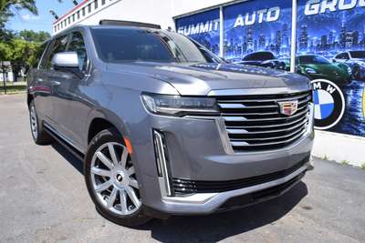 2021 Cadillac Escalade 2 KEYS SUPER LOW MILES ELDERLY...