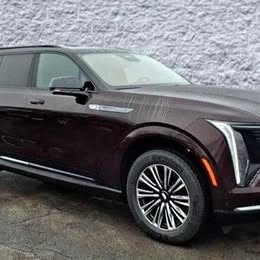 2026 Cadillac Escalade IQL Sport | New | Demo Unit | AWD | Electric | 10 Miles