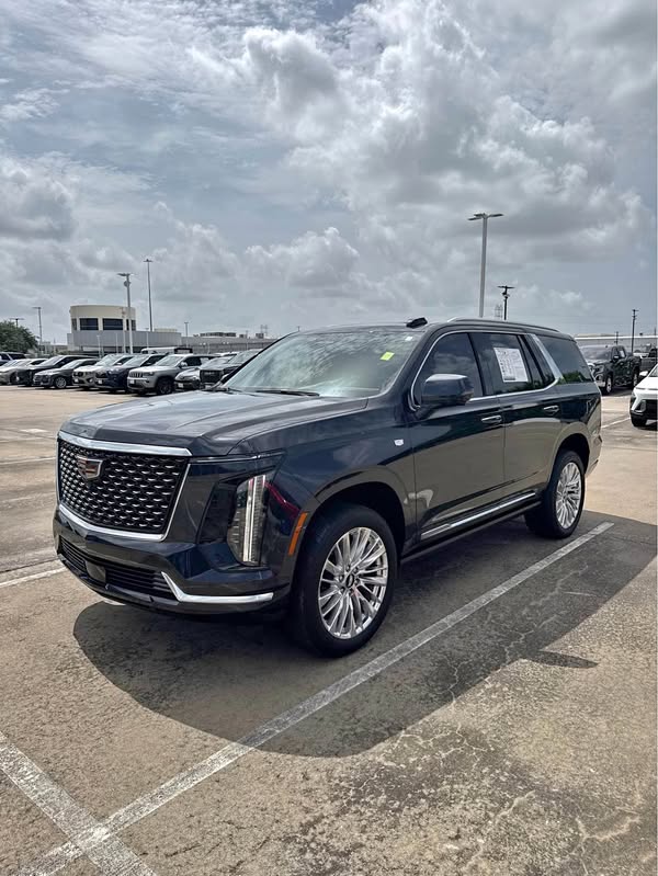2025 Cadillac Escalade Premium Luxury Sport Utility 4D