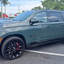 2025 Cadillac Escalade V