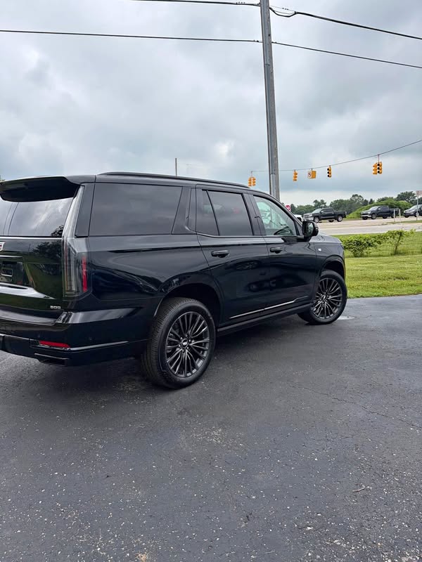2026 Cadillac Escalade - Premium Sport Utility 4D