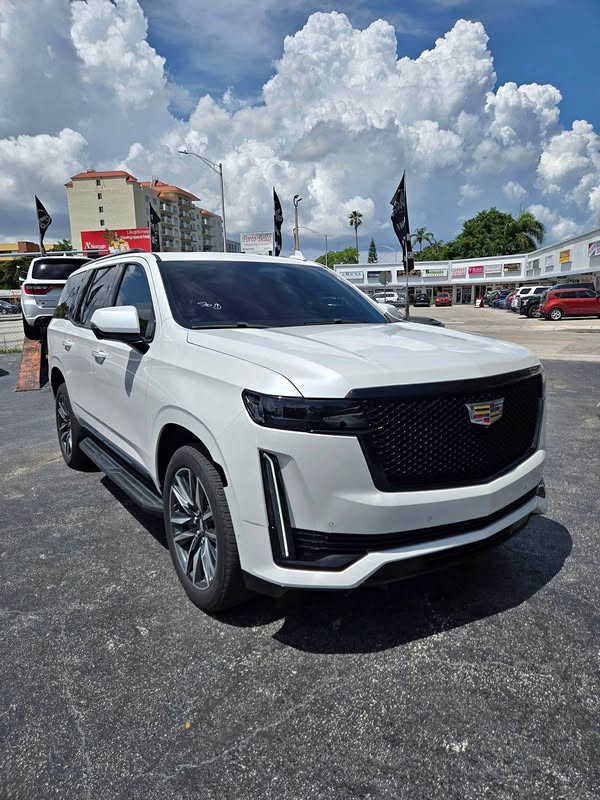 2021 Cadillac Escalade - Sport SUV 4D