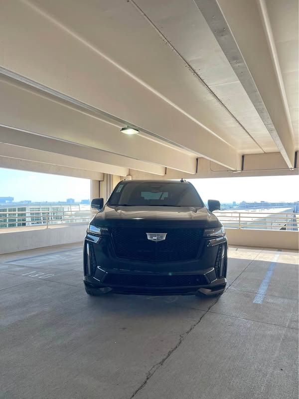 2024 Cadillac Escalade - V-Series Sport Utility 4D