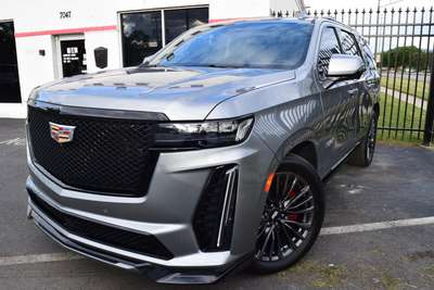 2023 Cadillac Escalade 2023 CADILLAC ESCALADE-V 4WD 2RED...