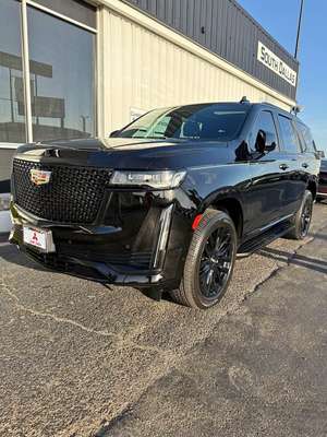 2022 Cadillac Escalade - Premium Luxury Sport Utility 4D