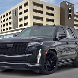 2023 Cadillac Escalade 4WD Sport Platinum