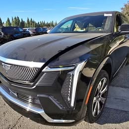 2025 Cadillac Escalade IQ Luxury 2