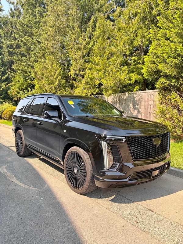 2025 Cadillac Escalade Platinum Sport Utility 4D