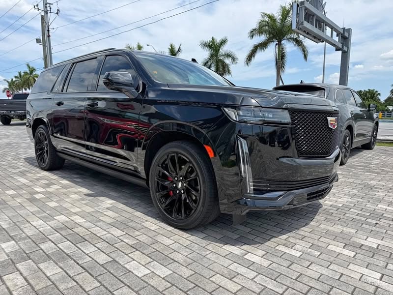 2022 Cadillac ESCALADE