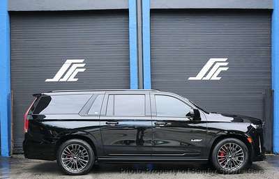 2024 Cadillac Escalade AWD 4dr V-Series